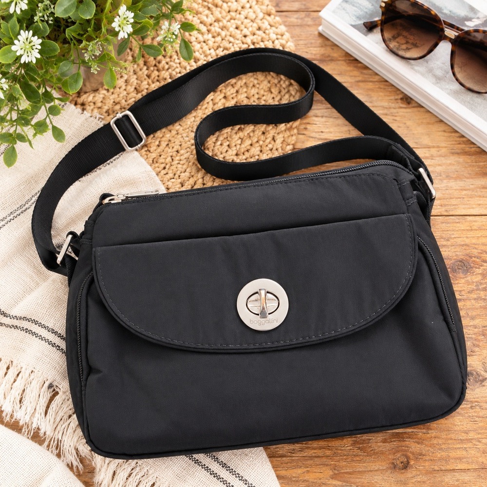 Baggallini Black Nylon RFID Crossbody Bag Turn Lock Adjustable Strap Travel Bag